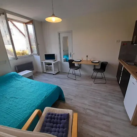 Cosy Avec Wi-fi A 50m Du Centre, Proche Des Thermes - - Fr-1-541-56 * ラ・ロッシュ・ポゼ